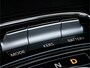 MG MG ZS EV Long Range Luxury 70 kWh SOH 97% Trekhaak/ Panoramadak/ 360 Camera/ Blindspot/ Leer/ Stoelverwarming/ Carplay