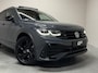 Volkswagen Tiguan 1.4 TSI eHybrid Black Style R-Line Pano 360° Sfeer Trekh.