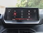 Peugeot 2008 130pk Allure Pack | 1ste eigenaar | Camera | Navigatie | Climate | LEER/Stof | 17"LMV | AUTOMAAT