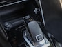 Peugeot 2008 130pk Allure Pack | 1ste eigenaar | Camera | Navigatie | Climate | LEER/Stof | 17"LMV | AUTOMAAT