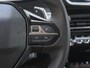 Peugeot 2008 130pk Allure Pack | 1ste eigenaar | Camera | Navigatie | Climate | LEER/Stof | 17"LMV | AUTOMAAT