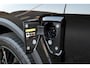 Lynk & Co 01 276PK More | Trekhaak afneembaar | 360 Graden Camera | Harman Kardon | Panoramadak | Elektrisch bedienbare voorstoel met geheugen | Keyless Entry | Getint glas | Adaptieve Cruise Control | Dodehoekassistent | Sfeerverlichting | Stuurwielverwarming | Stoelverwarming