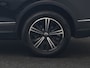 Volkswagen Tiguan 1.4 TSI eHybrid Life PHEV 245pk Dealer O.H. | Adaptive Cruise | 360 Camera | Stoelen & Stuur Verwarmd | Apple Carplay | Keyless | Blis | Navigatie | DAB | Virtual | Plug In Hybrid |