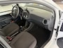 Volkswagen Up! 1.0 Airco - Bluetooth - Radio - Led verlichting - Elektrische ramen - Centrale vergrendeling met afstandsbediening - Start/stop systeem