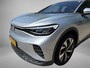 Volkswagen ID.4 Pro 77 kWh 204pk · 100% · Camera · Inklap. Trekhaak · Keyless · Stuur- & Stoelverwarming · Alarmklasse 3 · 20"Velgen ·