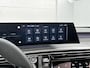 Peugeot E-3008 Launch Edition 325 Dual Motor 73 kWh | Lederen Bekleding | Panoramisch Schuifdak | Navigatie | Handsfree Kofferklep | Stoel/stuurverwarming |
