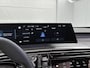 Peugeot E-3008 Launch Edition 325 Dual Motor 73 kWh | Lederen Bekleding | Panoramisch Schuifdak | Navigatie | Handsfree Kofferklep | Stoel/stuurverwarming |