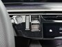 Peugeot E-3008 Launch Edition 325 Dual Motor 73 kWh | Lederen Bekleding | Panoramisch Schuifdak | Navigatie | Handsfree Kofferklep | Stoel/stuurverwarming |