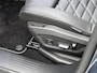 Peugeot E-3008 Launch Edition 325 Dual Motor 73 kWh | Lederen Bekleding | Panoramisch Schuifdak | Navigatie | Handsfree Kofferklep | Stoel/stuurverwarming |