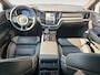 Volvo V60 2.0 T8 Plug-in hybrid AWD Ultra Dark | T8 Performance Edition | 20'' Velgen | Sportstoelen | Panoramadak |