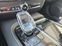Volvo V60 2.0 T8 Plug-in hybrid AWD Ultra Dark | T8 Performance Edition | 20'' Velgen | Sportstoelen | Panoramadak |