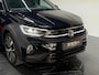 Volkswagen Taigo 1.0 TSI R-Line Pano KeylessGo Trekhaak Camera IQ Light