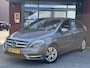 Mercedes-Benz B-klasse 180 Ambition // NAVI // PDC // TREKHAAK // BI-XENON LAMPEN // STOELVERWARMING // AIRCO //