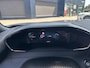 Peugeot 2008 1.2 Hybrid 145 PK Allure | Automaat Hybride | Slechts 10.800 KM Gereden | Navigatie | Keyless Entry | Climate Control | Cruise Control | Parkeersensoren V+A | LED Verlichting | Grip Control | All Season Banden | Half Lederen Bekleding | Hoge Zitpositie |