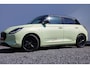 Suzuki Swift 1.2 Select Smart Hybrid Draadloos Apple Carplay/Android Auto, 16''LM Velgen, DEMOVOORDEEL!