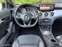 Mercedes-Benz CLA 180 AMG Pano Carplay Camera Stoelverwarming