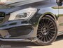 Mercedes-Benz CLA 180 AMG Pano Carplay Camera Stoelverwarming