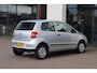Volkswagen Fox 1.4 Trendline 75PK / 55kW, Airco, Apple Carplay, elektrische ramen en centrale vergrendeling, RCD200 4 seizoenen banden in zeer goede staat, elektrisch verstel- en verwarmbare buitenspiegels
