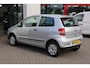 Volkswagen Fox 1.4 Trendline 75PK / 55kW, Airco, Apple Carplay, elektrische ramen en centrale vergrendeling, RCD200 4 seizoenen banden in zeer goede staat, elektrisch verstel- en verwarmbare buitenspiegels