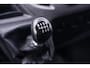 Ford Transit Custom 2.2 TDCI 100 pk L1H1 APK 05-2027, Trekhaak 2350 kg Laadruimte Pakket, 3-Zits