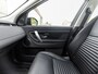Land Rover Discovery Sport P300e SE | Panoramadak | Lederen bekleding | 24 maanden Land Rover Approved