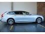 Volvo V90 T4 Business Luxury+ | Panoramadak | Electrische bedienbare voorstoel | Parkeerverwarming | Semi-Electrische Wegklapbare Trekhaak | 18'' Lichtmetalen velgen | BLIS | Dealeronderhouden |