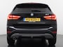 BMW X1 sDrive18i 141PK Automaat Sportstoelen Trekhaak Navi Ecc Sport Line Executive Lmv Pdc Privacy Glas Led Bluetooth Regen-Lichtsensor 1.700KG Trekgewicht Origineel Nederlandse Auto