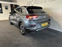 Volkswagen T-Roc 1.5 TSI SPORT R-LINE PANODAK CARPLAY CLIMA NAVI CAMERA