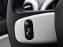 Renault Twingo 1.0 SCe Intens / Apple CarPlay & Android Auto / Cruise Control / All Seasonbanden / Airco Climate Control / 16" LMV / Historie aanwezig / Navigatie /