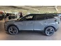 Peugeot 2008 GT | Active Safety Brake met camera en radar (automatisch noodremsysteem) met Distance Alert (waarschuwing dreigende aanrijding) | Advanced Active Safety Brake met camera en radar | Climate Control