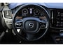 Volvo S90 T4 Business Luxury | Stoelverwarming | Dealeronderhouden | 56000KM! | Parkeersensoren voor + achter | Parkeercamera | BLIS | Keyless Entree | Climate Control |