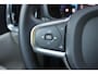 Volvo V60 B4 197PK AUT7 Core | Adaptive Cruise & Pilot Assist | Semi Elektr. Trekhaak | 18" Velgen | Google Services | BLIS | Lendesteun Verstelling | Led Koplampen | Climate Control | Park Assist achter | Vapour Grey Metallic | City Weave Textile Blond
