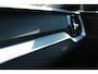 Volvo V60 2.0 T8 Plug-in hybrid AWD Plus Dark | Nappa leder met stoelventilatie en massage stoelen | Electrische stoelverstelling met geheugen | Stoel en stuurwielverwarming | Stoelverwarming achterbank | Verwarmbare voorruit | 360 Camera | Full Led koplampen |Harman Kardon premium audio | 19 inch LM velgen |