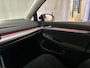 Volkswagen Golf 1.0 eTSI DSG Life Sfeerverlichting Virtual Cockpit Navigatie Parkeersensoren