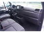 Nissan Interstar 2.3 DCi 163 pk Bakwagen met Laadklep Navi, Airco Apple Carplay, Dakspoiler, Cruise Control, LxBxH 408x205x220 cm