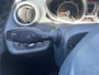 Ford Fiesta 1.25 Titanium X - Pack | 5 Deurs | Bluetooth | Climate Controle | Cruise Controle | Radio/CD met Aux en USB aansluiting | Voorruitverwarming | Parkeer sensoren achter | Trekhaak | NAP | Zeer mooi | Garantie |
