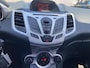 Ford Fiesta 1.25 Titanium X - Pack | 5 Deurs | Bluetooth | Climate Controle | Cruise Controle | Radio/CD met Aux en USB aansluiting | Voorruitverwarming | Parkeer sensoren achter | Trekhaak | NAP | Zeer mooi | Garantie |