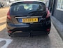 Ford Fiesta 1.25 Titanium X - Pack | 5 Deurs | Bluetooth | Climate Controle | Cruise Controle | Radio/CD met Aux en USB aansluiting | Voorruitverwarming | Parkeer sensoren achter | Trekhaak | NAP | Zeer mooi | Garantie |