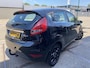 Ford Fiesta 1.25 Titanium X - Pack | 5 Deurs | Bluetooth | Climate Controle | Cruise Controle | Radio/CD met Aux en USB aansluiting | Voorruitverwarming | Parkeer sensoren achter | Trekhaak | NAP | Zeer mooi | Garantie |