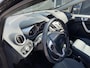 Ford Fiesta 1.25 Titanium X - Pack | 5 Deurs | Bluetooth | Climate Controle | Cruise Controle | Radio/CD met Aux en USB aansluiting | Voorruitverwarming | Parkeer sensoren achter | Trekhaak | NAP | Zeer mooi | Garantie |