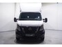 Renault Master 2.3 DCi 163 pk Bakwagen met Laadklep Navi, Airco Apple Carplay, Dakspoiler, Cruise Control, LxBxH 408x205x220 cm