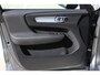 Volvo XC40 T4 Momentum | Stoelverwarming | Keyless Entree | Parkeercamera | Parkeersensoren voor + achter | Volvo on Call | Dealer Onderhouden | Navigatie | Half Lederen Bekleding | Elektrisch bedienbare achterklep