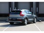 Volvo XC40 T4 Momentum | Stoelverwarming | Keyless Entree | Parkeercamera | Parkeersensoren voor + achter | Volvo on Call | Dealer Onderhouden | Navigatie | Half Lederen Bekleding | Elektrisch bedienbare achterklep