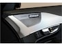 Volvo XC90 2.0 T8 AWD 335kW/456pk Aut8 Recharge Plus Dark HARMAN/KARDON + EL.TREKHAAK + PD-GLASS + BLIS + LEDER + SPORTSTOELEN + STOELVERWARMING V&A + STUURVERWARMING + CAMERA + KEYLESS ENTRY&GO + ADAPT.CRUISE + PILOT ASSIST + PARKSENSOREN + 20" LM-VELGEN!!