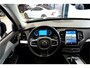 Volvo XC90 2.0 T8 AWD 335kW/456pk Aut8 Recharge Plus Dark HARMAN/KARDON + EL.TREKHAAK + PD-GLASS + BLIS + LEDER + SPORTSTOELEN + STOELVERWARMING V&A + STUURVERWARMING + CAMERA + KEYLESS ENTRY&GO + ADAPT.CRUISE + PILOT ASSIST + PARKSENSOREN + 20" LM-VELGEN!!