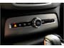 Volvo XC90 2.0 T8 AWD 335kW/456pk Aut8 Recharge Plus Dark HARMAN/KARDON + EL.TREKHAAK + PD-GLASS + BLIS + LEDER + SPORTSTOELEN + STOELVERWARMING V&A + STUURVERWARMING + CAMERA + KEYLESS ENTRY&GO + ADAPT.CRUISE + PILOT ASSIST + PARKSENSOREN + 20" LM-VELGEN!!