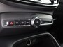 Volvo XC40 RECHARGE TWIN PRO AWD SOD ACCU 93% GARANTIE 9-2031 SCHUIF/ PANORAMADAK. WARMTEPOMP. DIGITAAL DASHBOARD.
