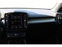 Volvo XC40 T4 Automaat AWD Inscription | Dealeronderhouden | Electrische bedienbare voorstoelen | Parkeerverwarming | Parkeercamera | Parkeersensoren voor + achter | Keyless Entree | Volvo on Call | Comfortstoelen | Keyless Entree | Park Assist Pilot