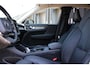 Volvo XC40 T4 Automaat AWD Inscription | Dealeronderhouden | Electrische bedienbare voorstoelen | Parkeerverwarming | Parkeercamera | Parkeersensoren voor + achter | Keyless Entree | Volvo on Call | Comfortstoelen | Keyless Entree | Park Assist Pilot