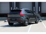 Volvo XC40 T4 Automaat AWD Inscription | Dealeronderhouden | Electrische bedienbare voorstoelen | Parkeerverwarming | Parkeercamera | Parkeersensoren voor + achter | Keyless Entree | Volvo on Call | Comfortstoelen | Keyless Entree | Park Assist Pilot